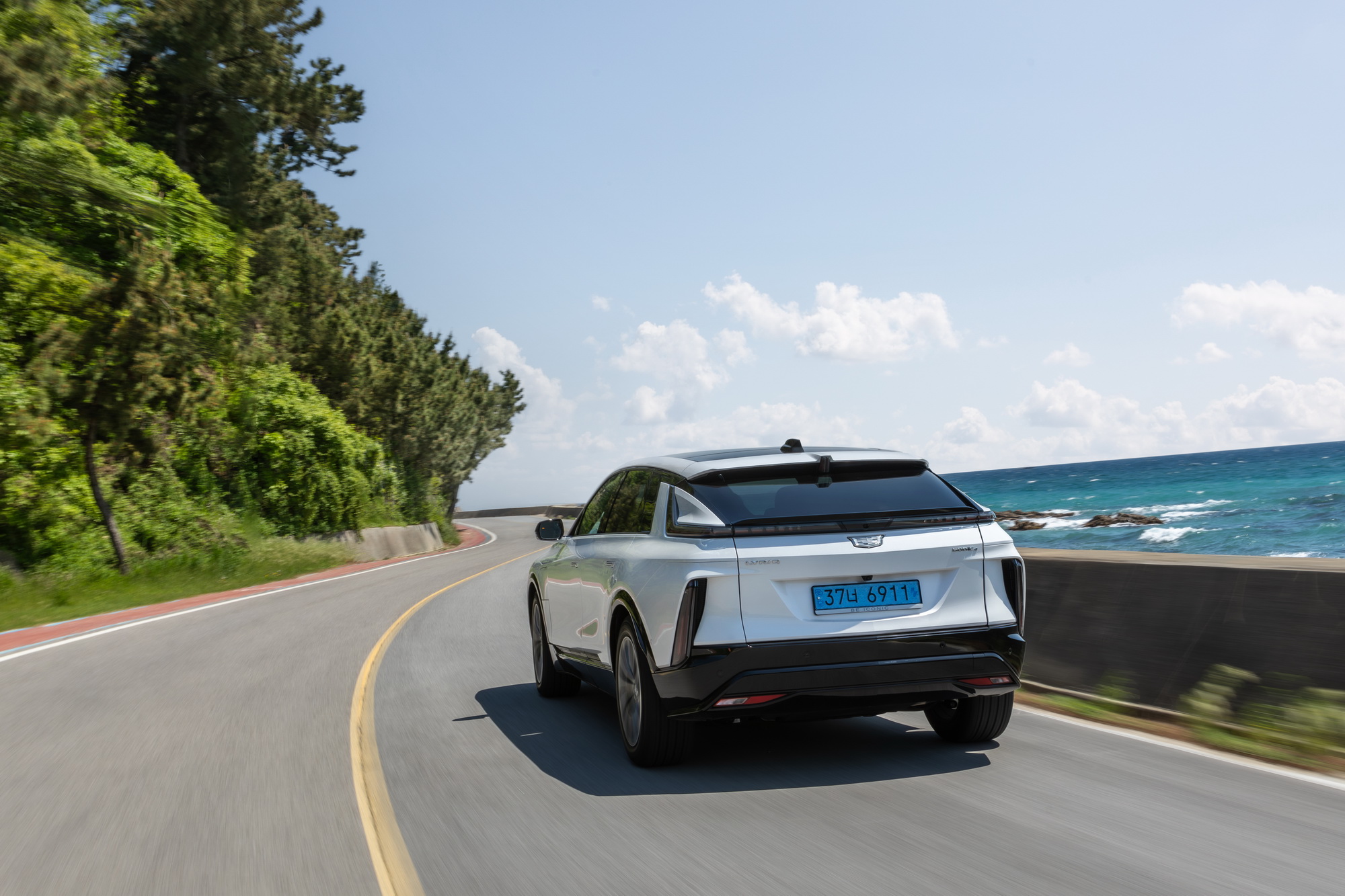 사진자료_캐딜락_리릭_주행_2